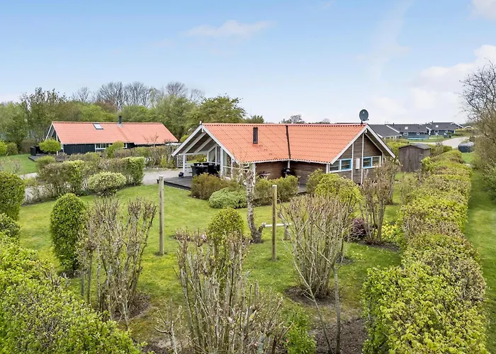 Feriehus Beautiful In Sydals With Kitchen